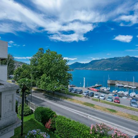 Residenza Oleandro Lake View Luino Center - Happy Rentals エクステリア 写真
