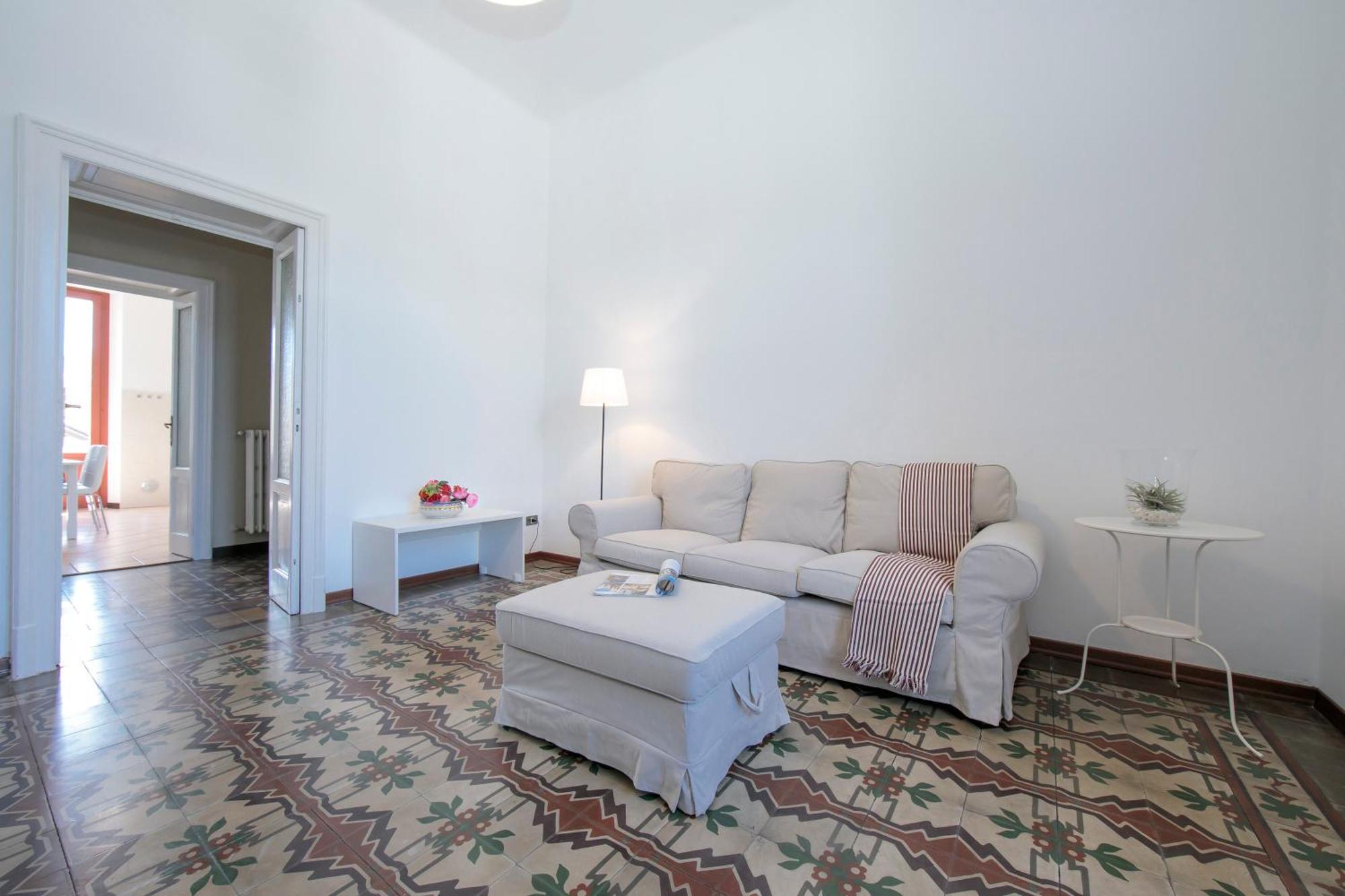 Residenza Oleandro Lake View Luino Center - Happy Rentals エクステリア 写真
